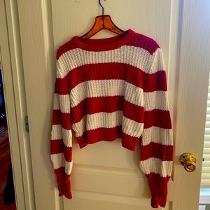 Crop crew neck sweater